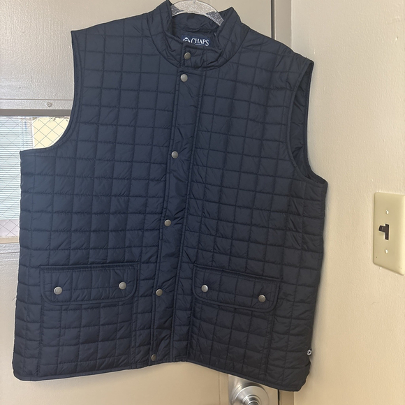 Chaps Men’s Blue Quilted Full-Zip Snap Sleeveless Vest Size XXL NEW - Picture 2 of 8
